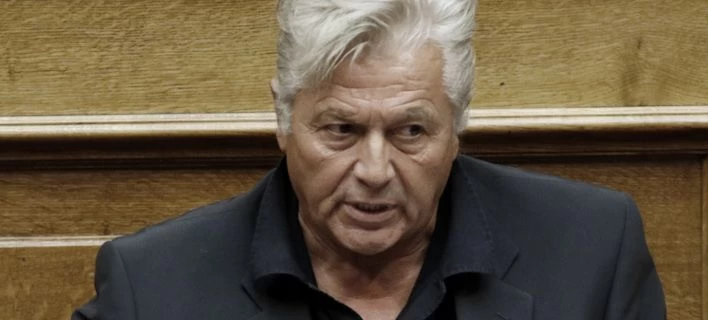 Παπαχριστόπουλος: Θα παραδώσω την έδρα μου αφού ψηφίσω τη συμφωνία των Πρεσπών